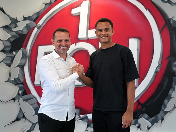 Bayern Munich Resmi Pinjamkan Tarek Buchmann ke FC Nurnberg